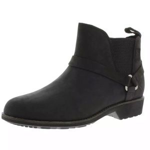 Teva de la vina Chelsea boots